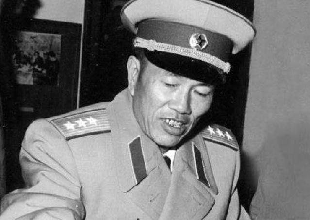 湖南镇人事大调整，推动地方发展新篇章